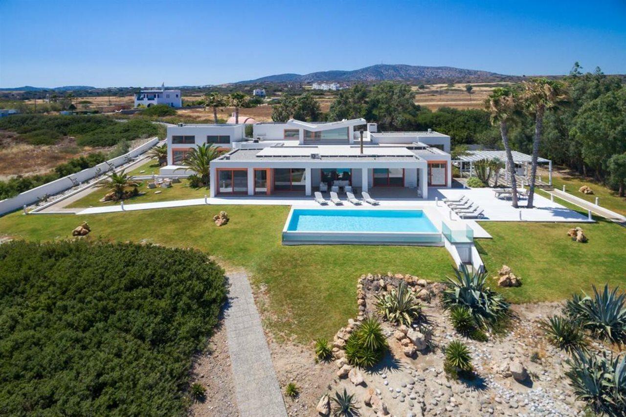 Villa Seven Lakhania Luaran gambar