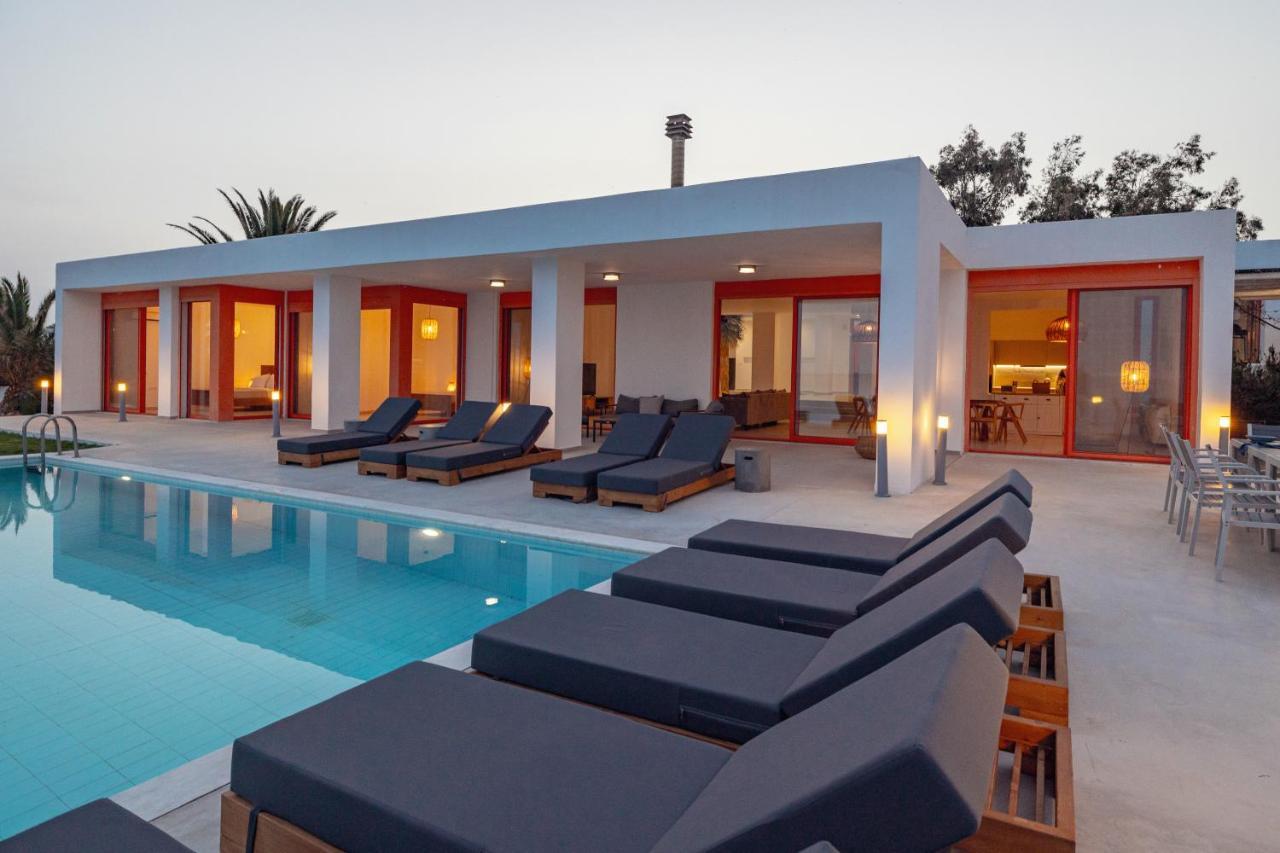Villa Seven Lakhania Luaran gambar